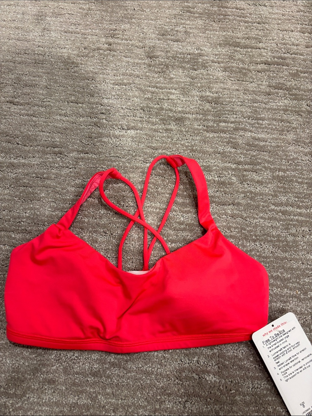 NWT lululemon free to be bra. Size 8. Razzle